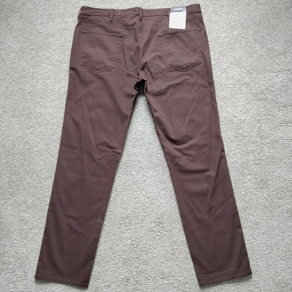 NWT 42x34 Banana Republic Traveler Slim Fit Chocolate Brown Casual Pants NEW - Picture 3 of 12